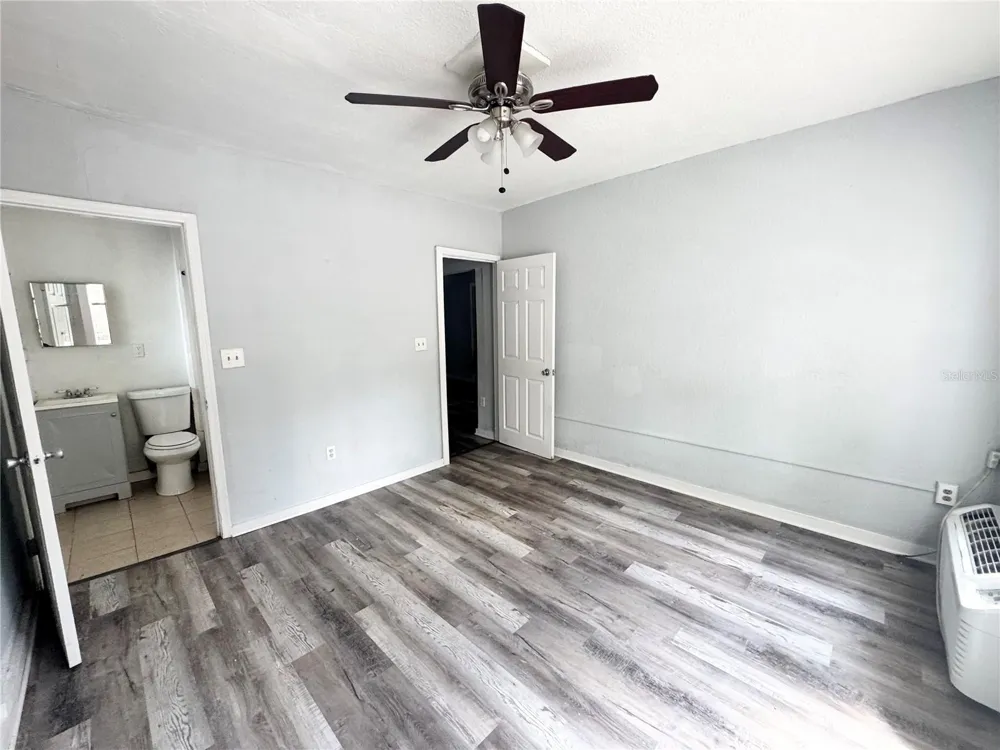 704 CORDOVA DRIVE #7 Orlando, FL 32804