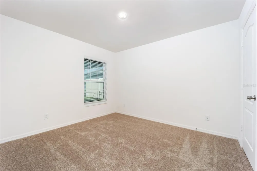 3180 SEVILLE STREET Lake Alfred, FL 33850