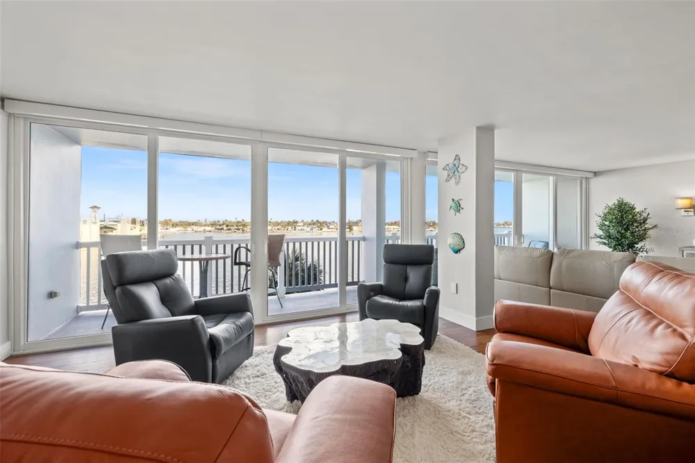 500 TREASURE ISLAND CAUSEWAY #308 Treasure Island, FL 33706