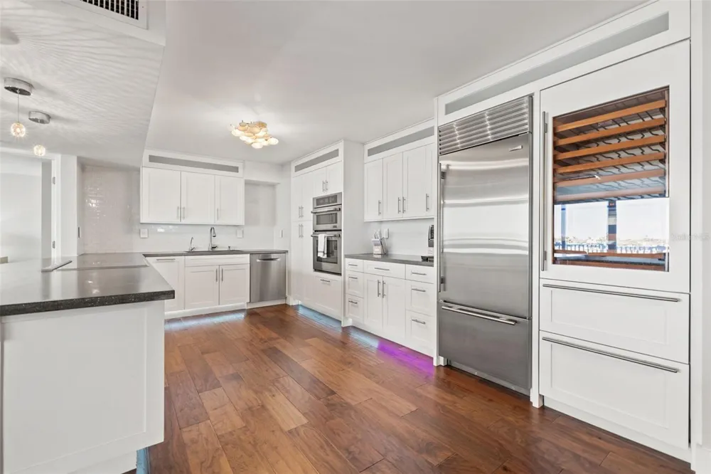 500 TREASURE ISLAND CAUSEWAY #308 Treasure Island, FL 33706