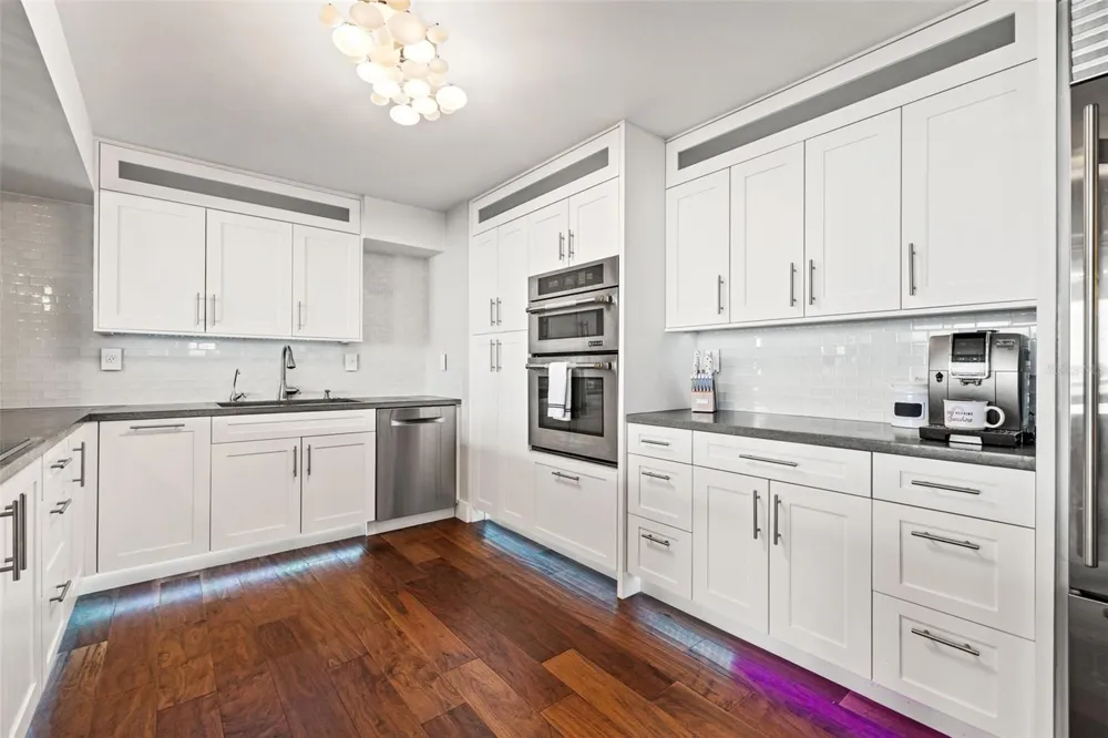 500 TREASURE ISLAND CAUSEWAY #308 Treasure Island, FL 33706