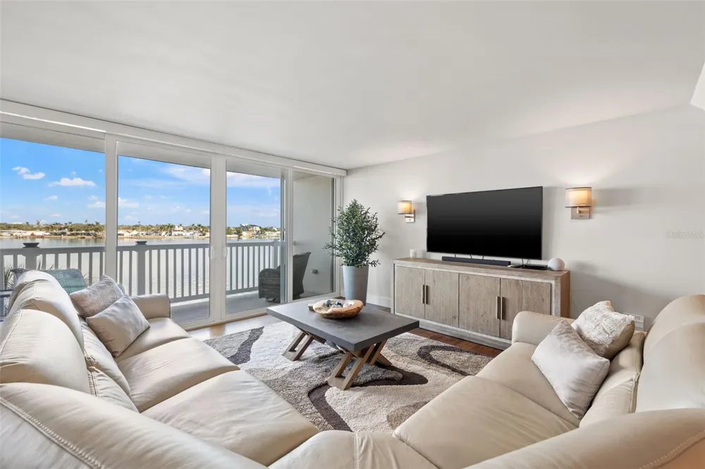 500 TREASURE ISLAND CAUSEWAY #308 Treasure Island, FL 33706