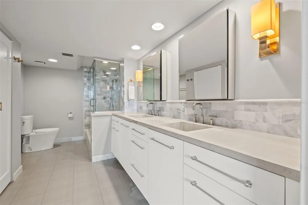 500 TREASURE ISLAND CAUSEWAY #308 Treasure Island, FL 33706