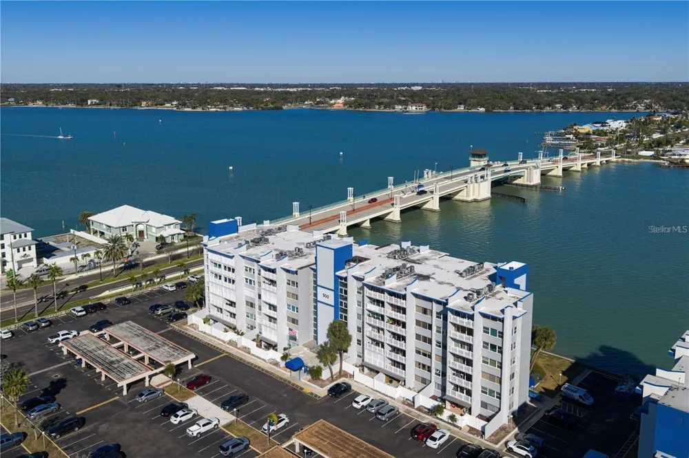500 TREASURE ISLAND CAUSEWAY #308 Treasure Island, FL 33706