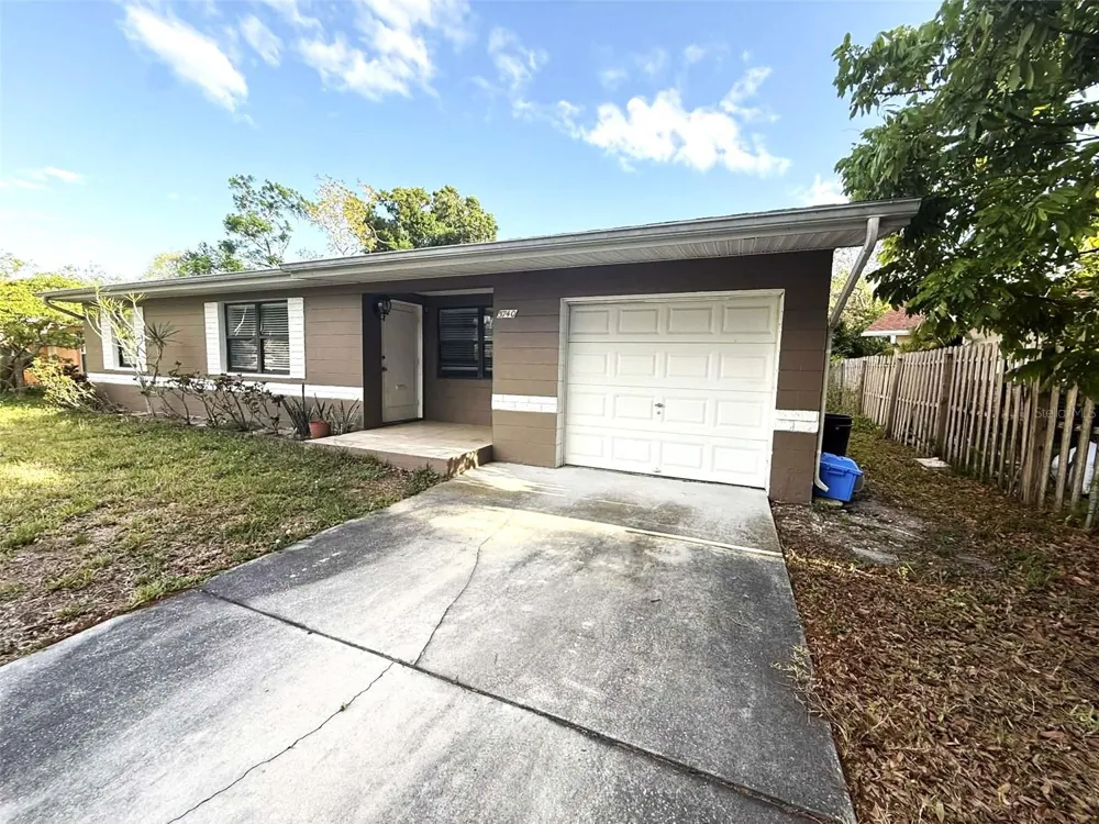 5740 65TH TERRACE Pinellas Park, FL 33781