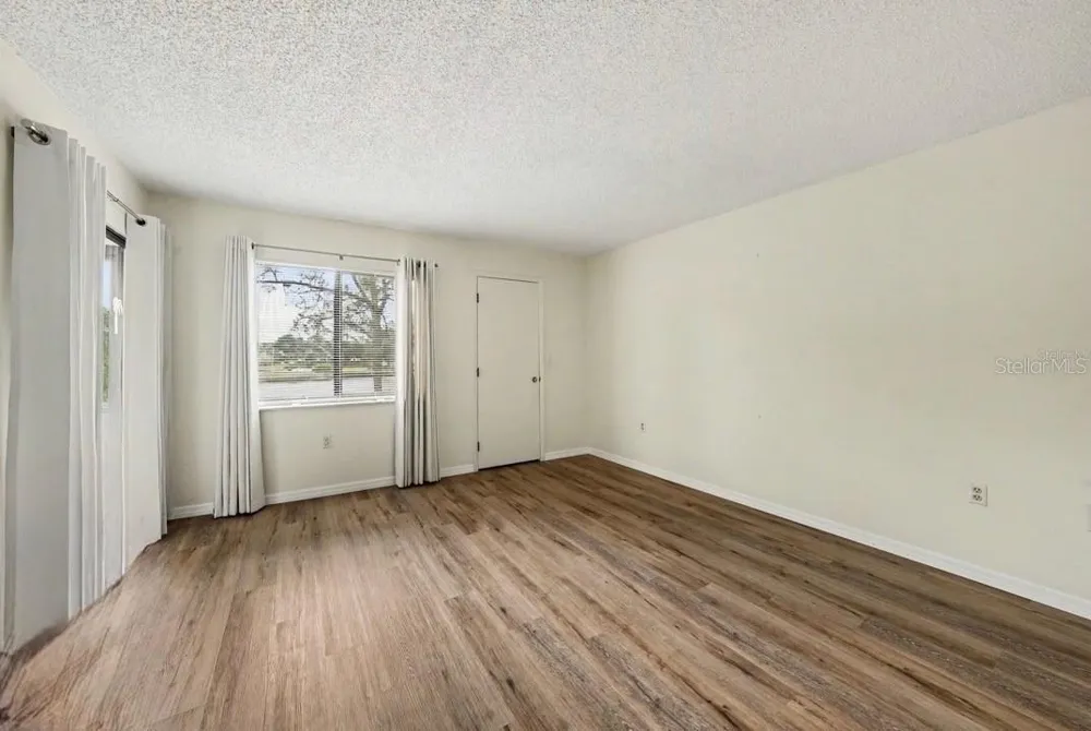 172 LAKEVIEW WAY #172 Oldsmar, FL 34677