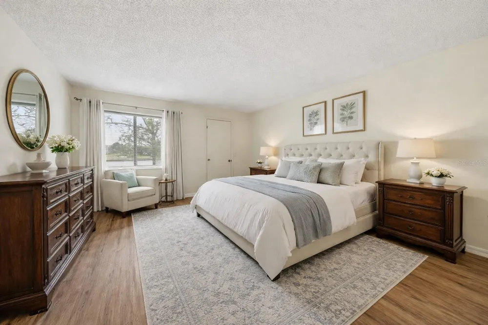 172 LAKEVIEW WAY #172 Oldsmar, FL 34677