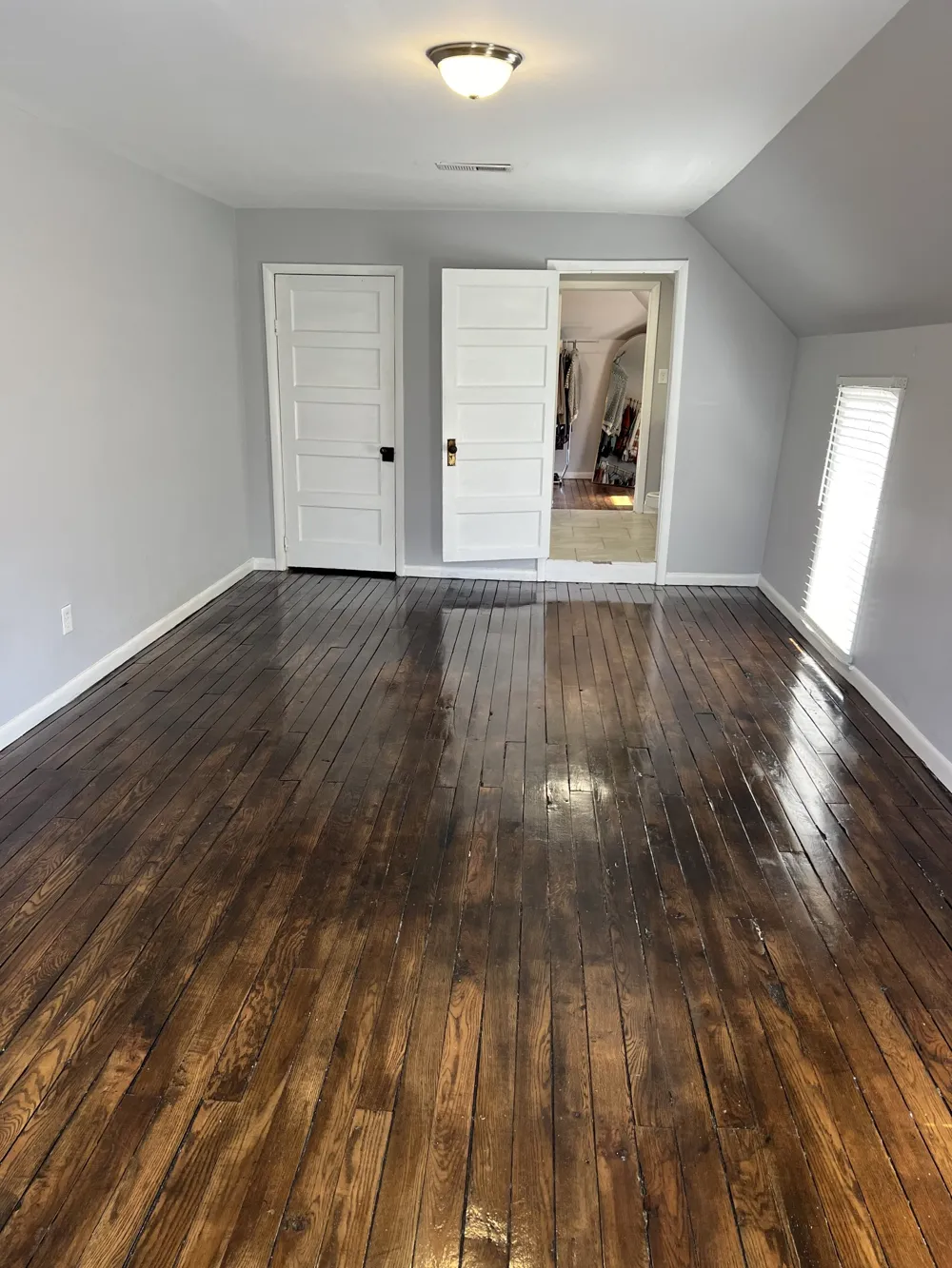 201 Pleasant St Mount Pleasant, TN 38474
