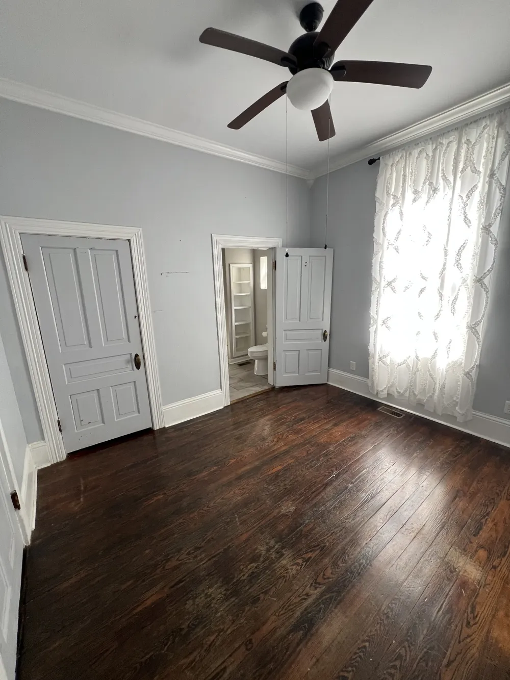 201 Pleasant St Mount Pleasant, TN 38474