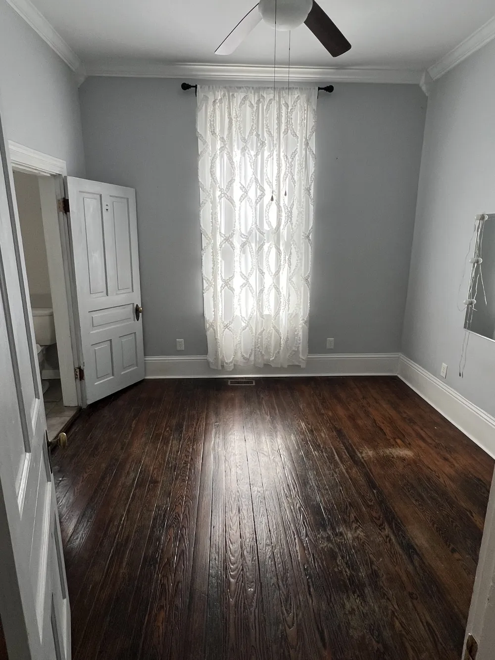 201 Pleasant St Mount Pleasant, TN 38474