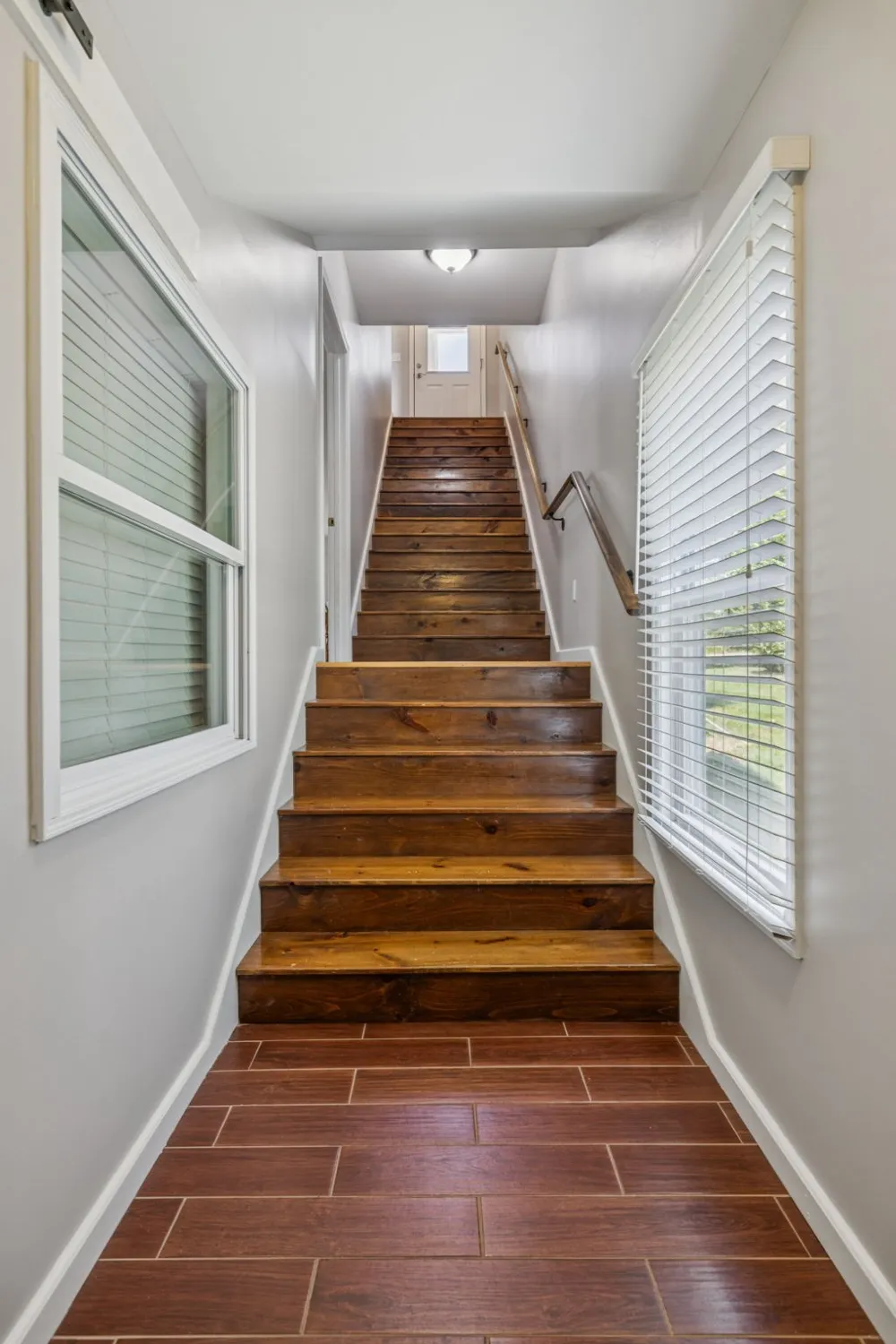 824 Driftwood Dr Lobelville, TN 37097