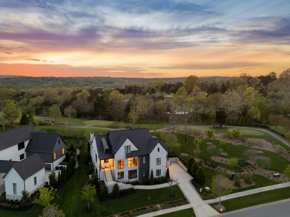 7066 Lanceleaf Dr College Grove, TN 37046