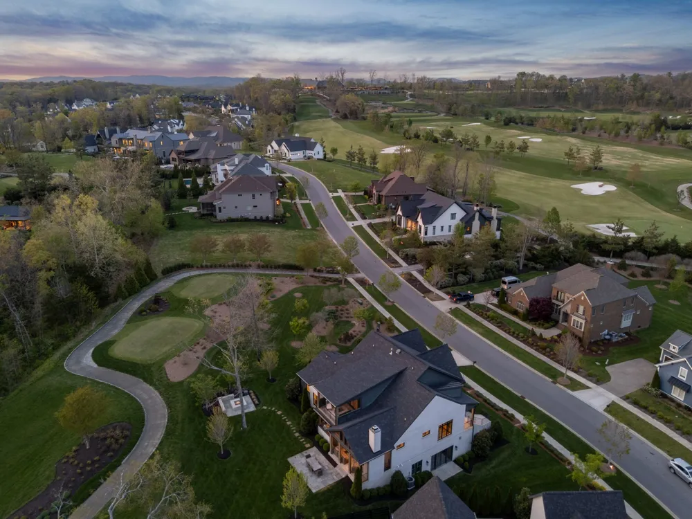 7066 Lanceleaf Dr College Grove, TN 37046