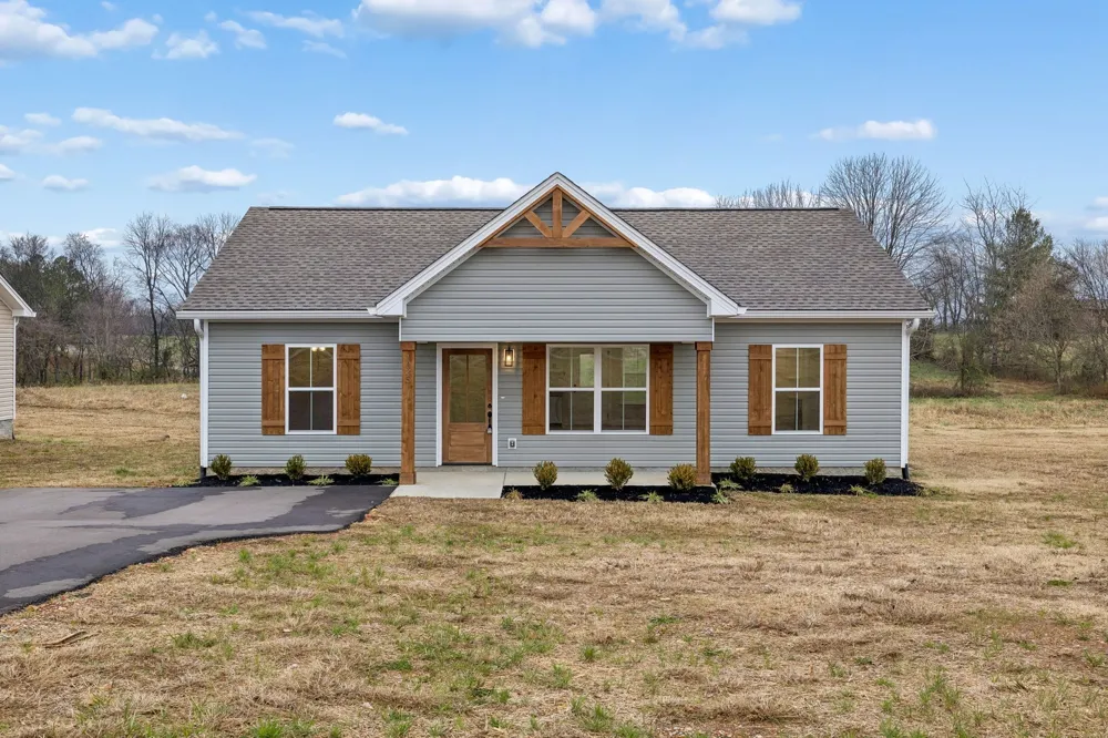 1035 Landing Lane Adams, TN 37010