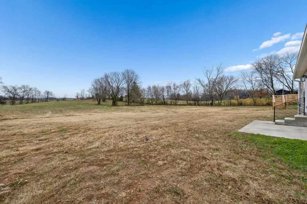 1035 Landing Lane Adams, TN 37010
