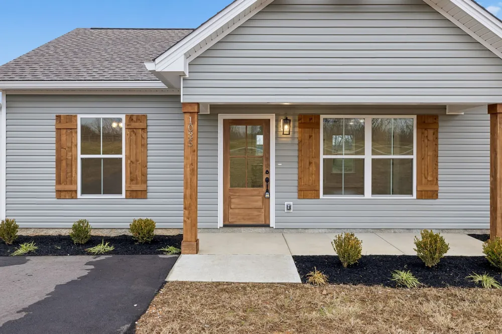 1035 Landing Lane Adams, TN 37010