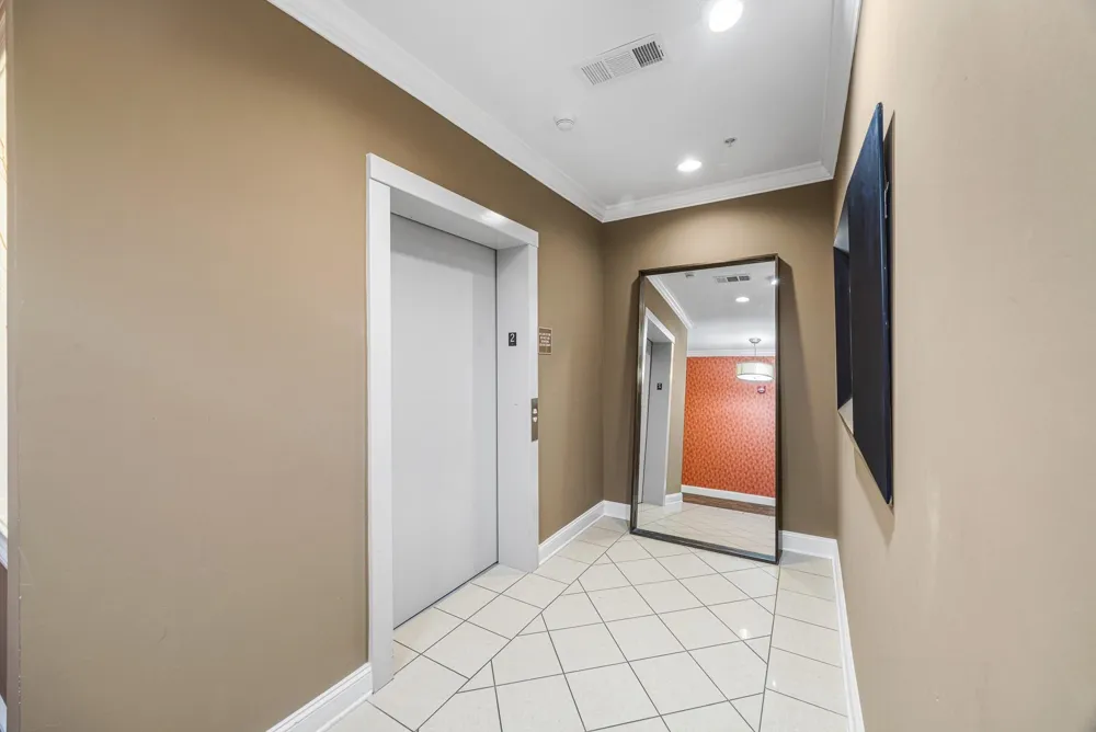 3520 CENTRAL AVE #209 Memphis, TN 38111