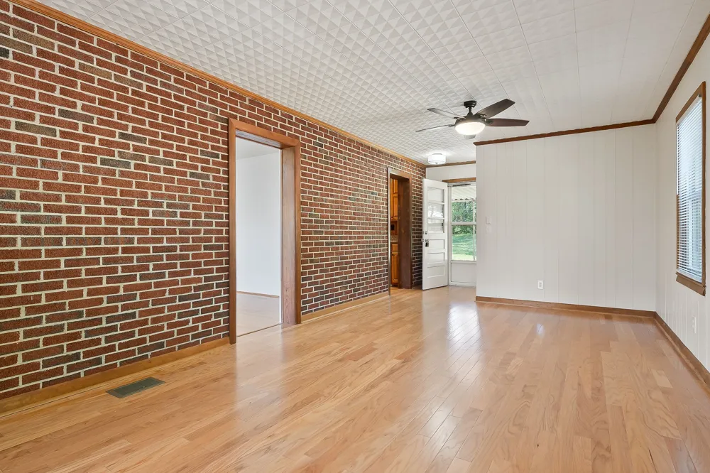 127 Jefferson St McMinnville, TN 37110