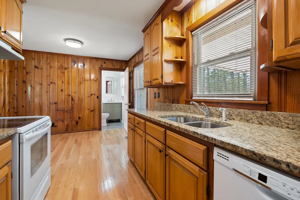 127 Jefferson St McMinnville, TN 37110