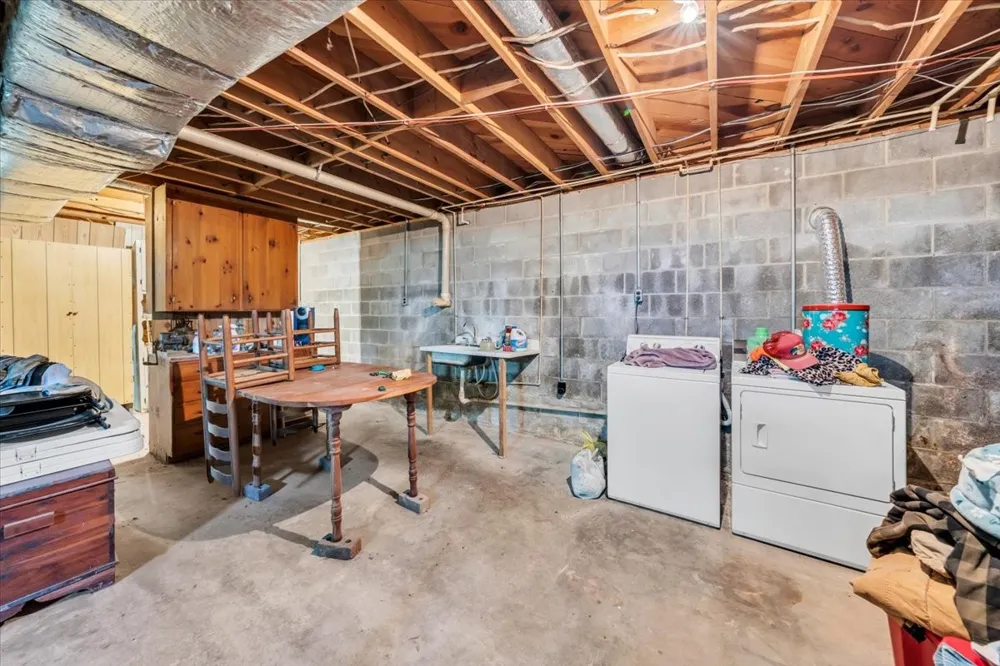 321 Goodridge Rd Woodbury, TN 37190