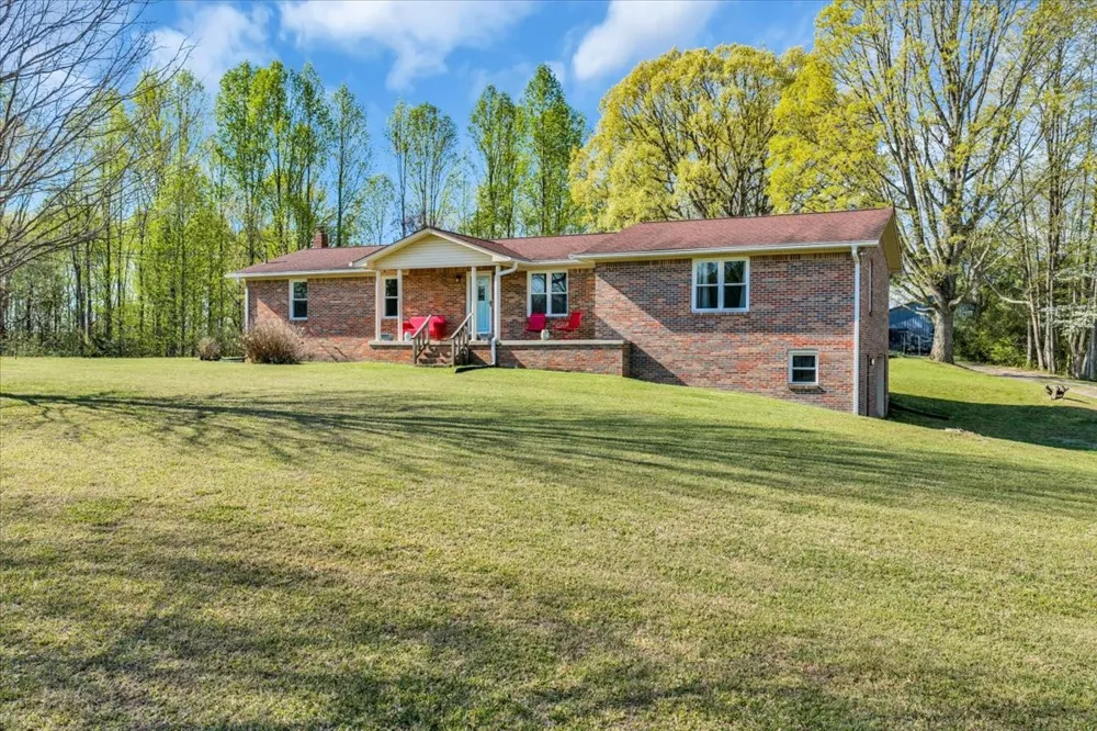 321 Goodridge Rd Woodbury, TN 37190