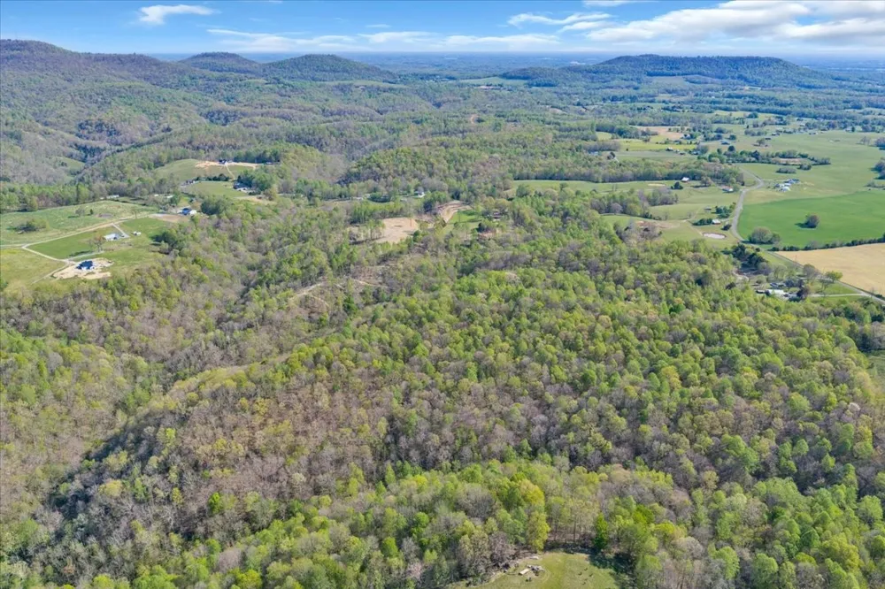 321 Goodridge Rd Woodbury, TN 37190