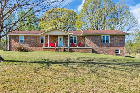 321 Goodridge Rd