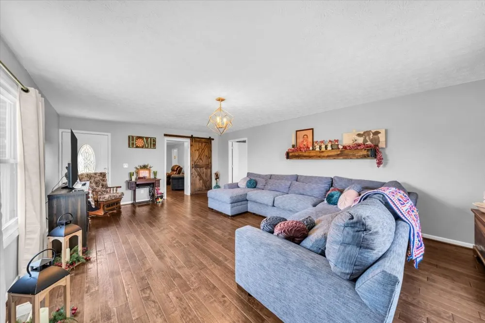 321 Goodridge Rd Woodbury, TN 37190