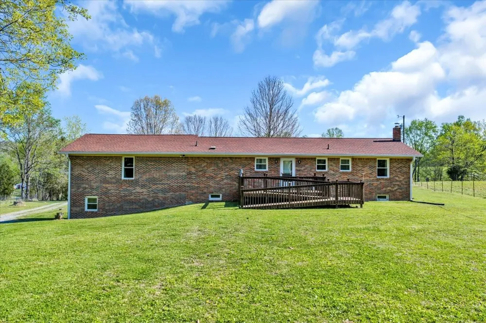 321 Goodridge Rd Woodbury, TN 37190