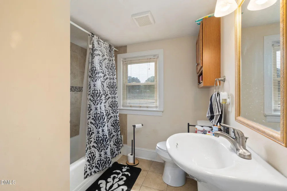 203 Sunset Street Stem, NC 27581