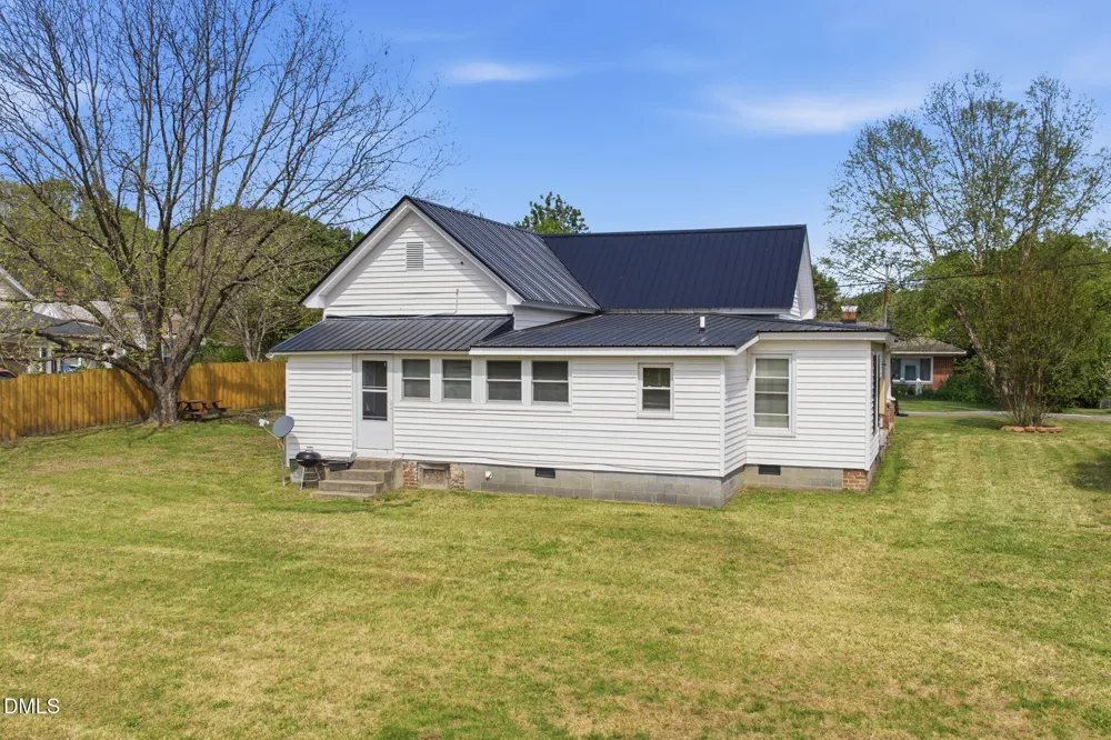 203 Sunset Street Stem, NC 27581