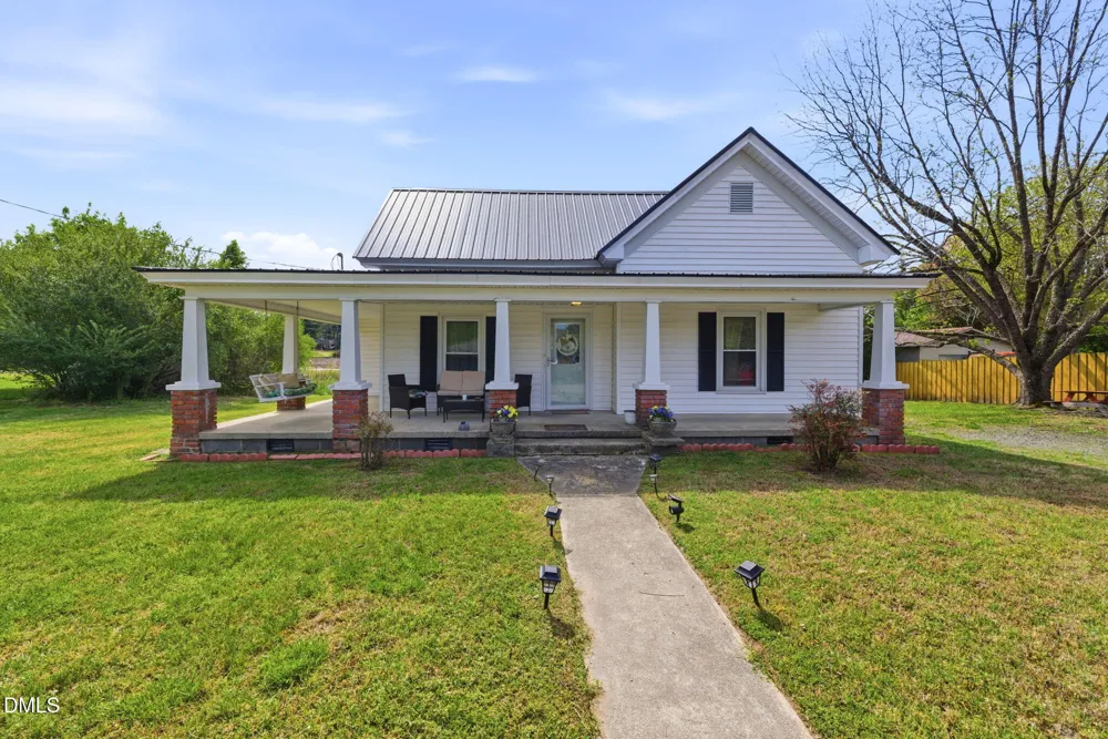 203 Sunset Street Stem, NC 27581