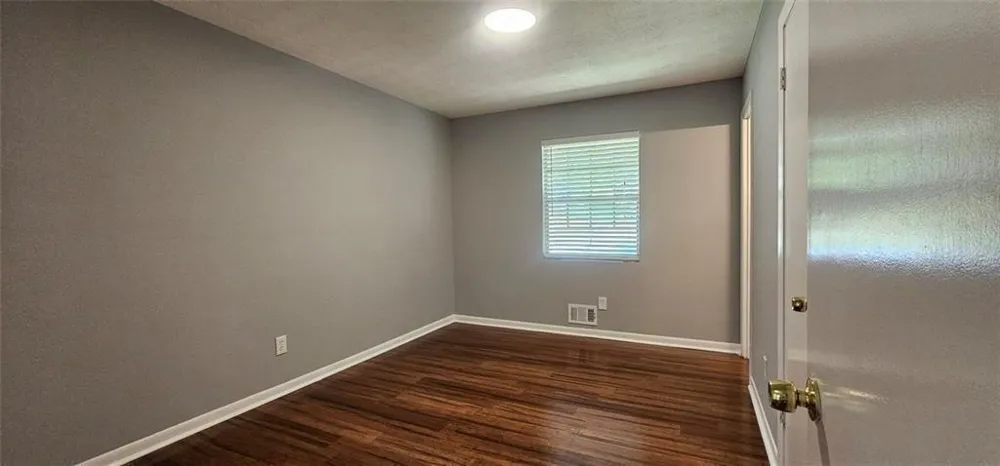 1096 Deleon Court Clarkston, GA 30021