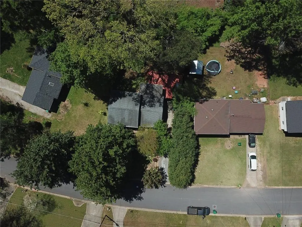 1096 Deleon Court Clarkston, GA 30021