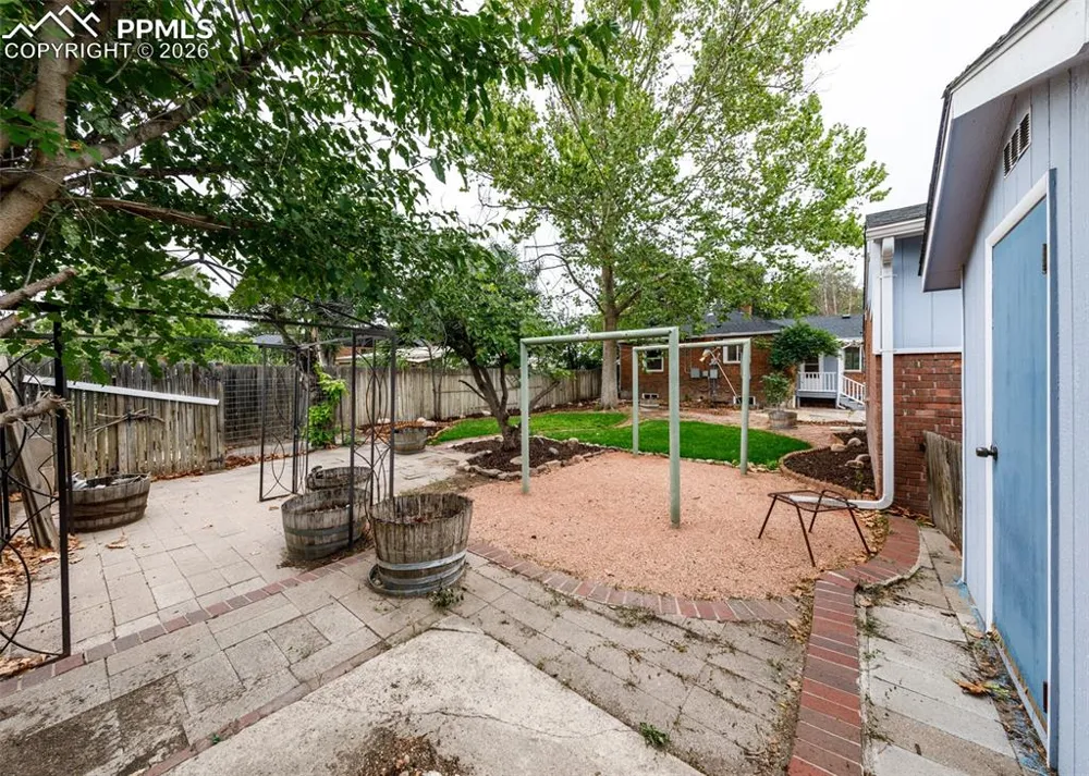 1306 W Abriendo Avenue Pueblo, CO 81004