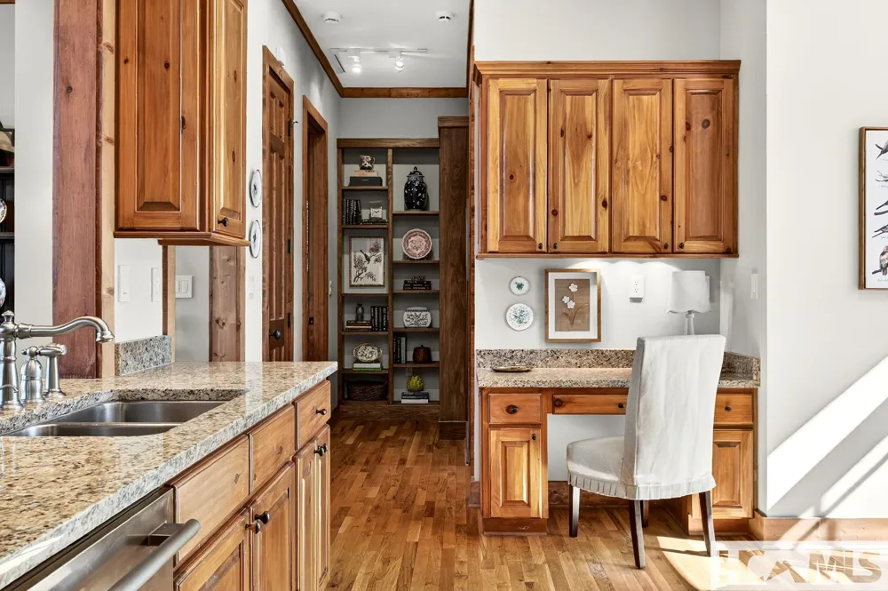 161 Chestnut Trace Lake Toxaway, NC 28747