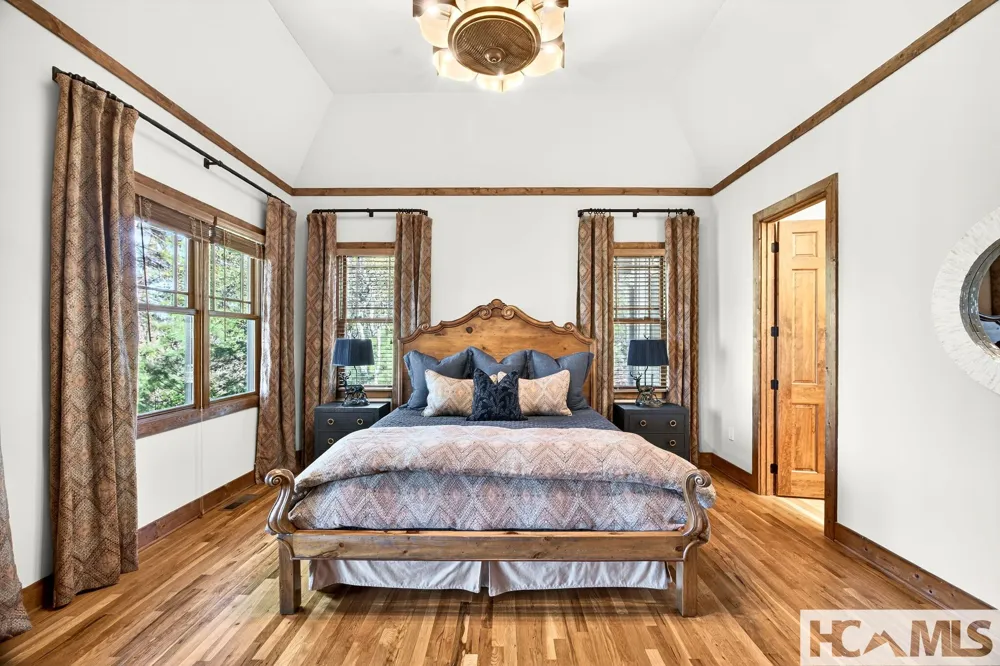 161 Chestnut Trace Lake Toxaway, NC 28747