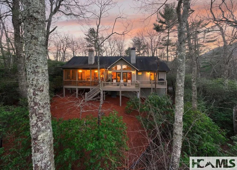 161 Chestnut Trace Lake Toxaway, NC 28747