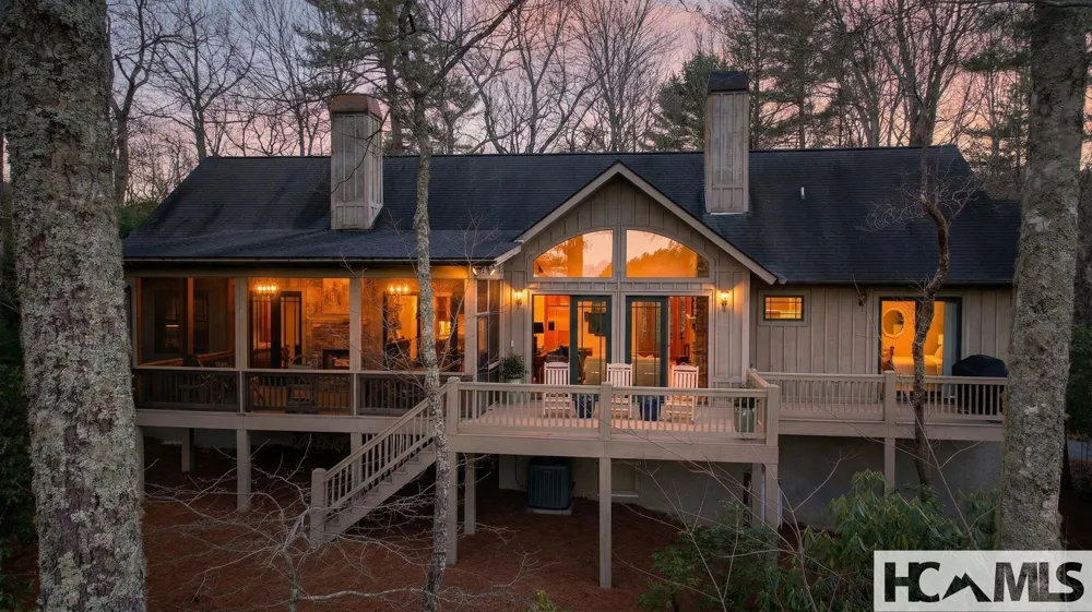 161 Chestnut Trace Lake Toxaway, NC 28747