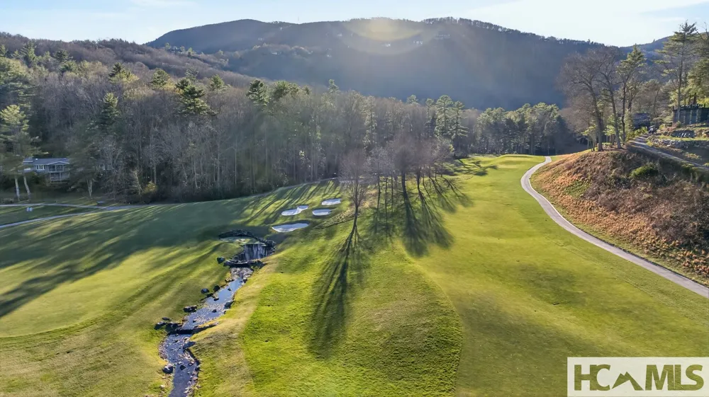161 Chestnut Trace Lake Toxaway, NC 28747