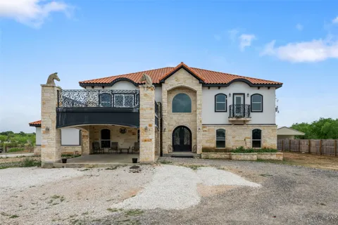 507 Rawhide Road