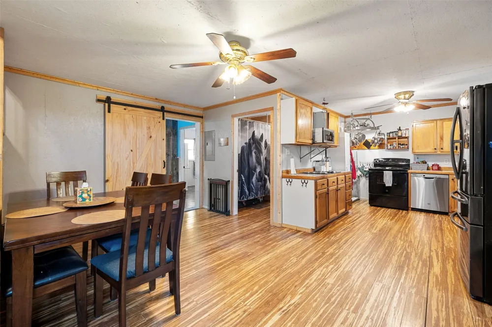 3210 County Road 226 Giddings, TX 78942