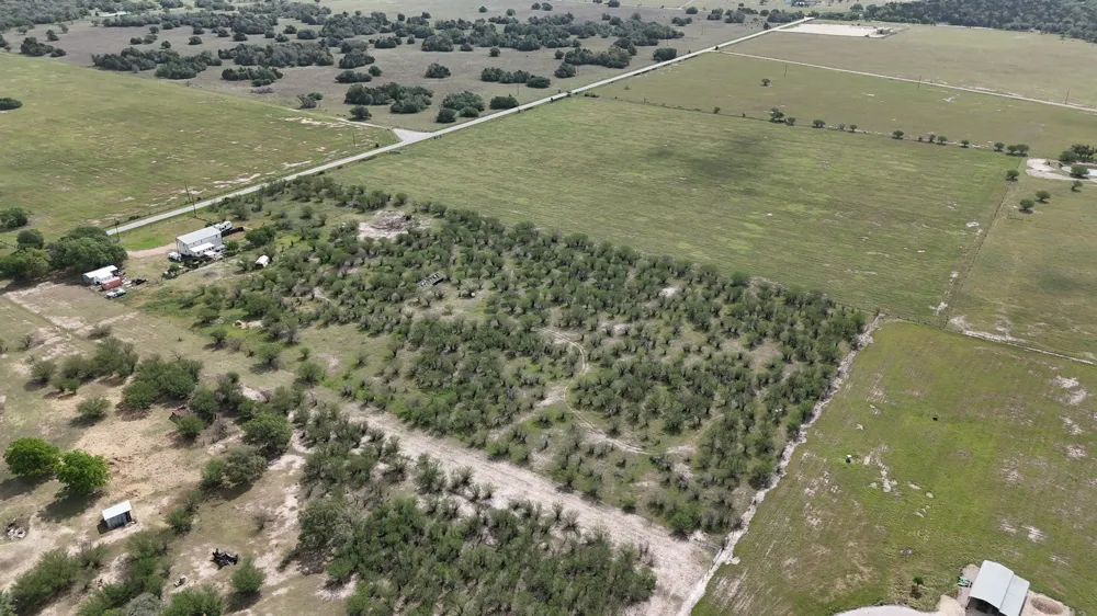 3210 County Road 226 Giddings, TX 78942