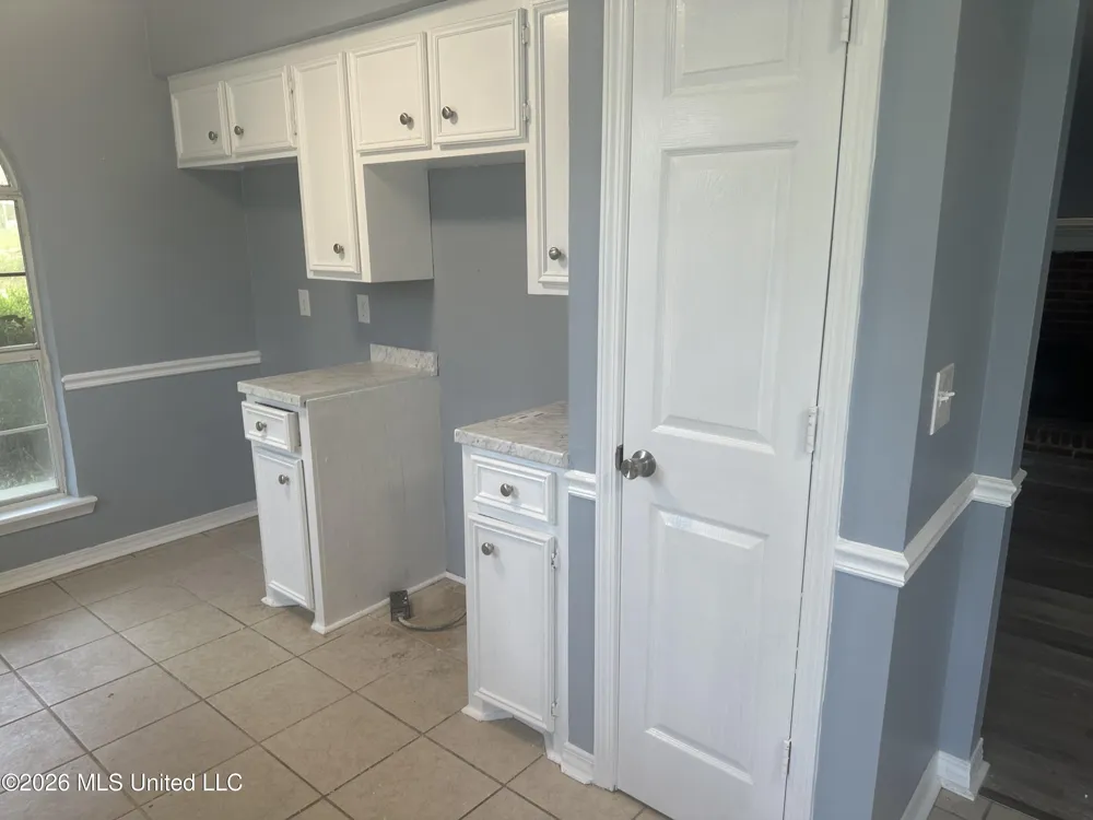 205 Woodbrook Cove Byram, MS 39272