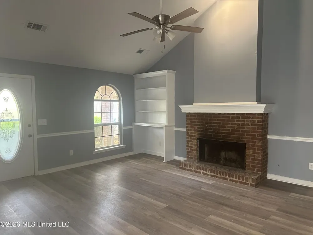 205 Woodbrook Cove Byram, MS 39272