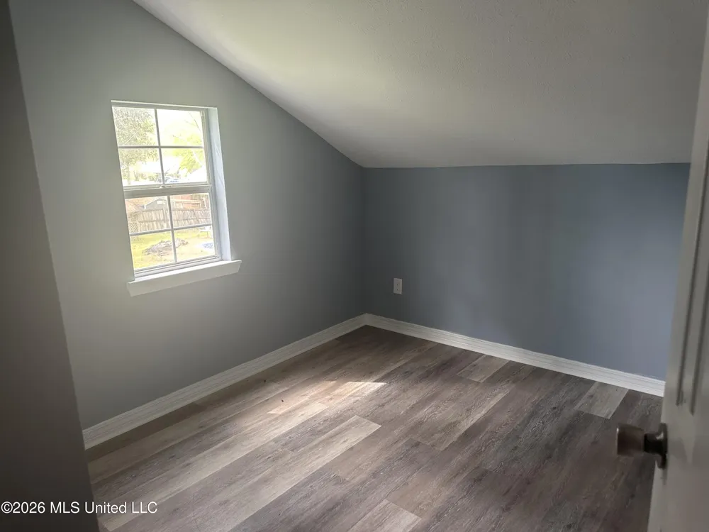 205 Woodbrook Cove Byram, MS 39272