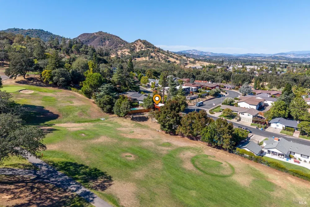 1091 Maple Avenue Ukiah, CA 95482