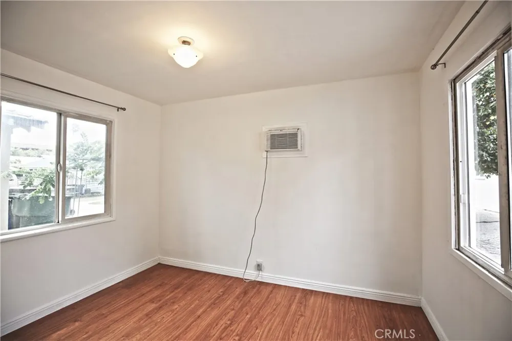 1211 S 10th Avenue Arcadia, CA 91006