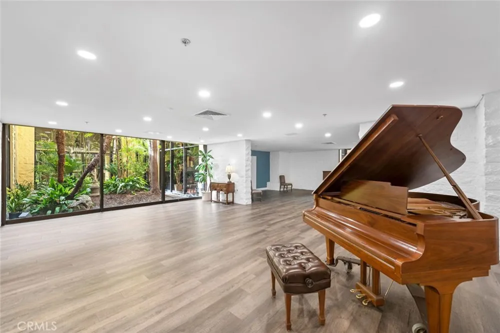 24055 Paseo Del Lago #612 Laguna Woods, CA 92637