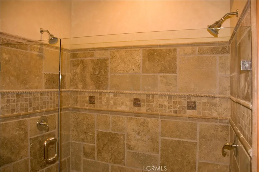 4295 Noodle Angelus Oaks, CA 92305